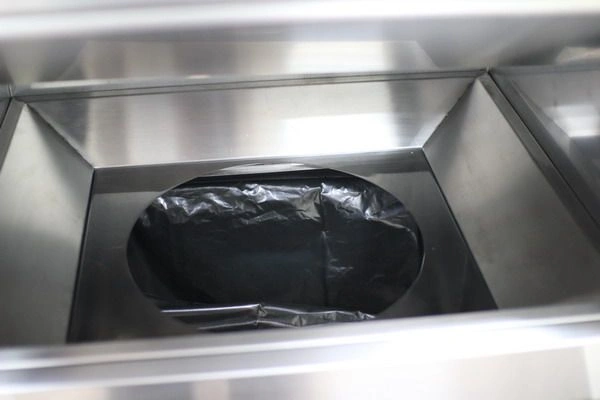 Мусорная урна Мега-3, 510х610х1310 мм,  покраска по RAL, с емкостью 120 л